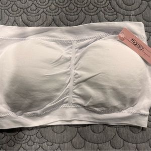 NWT White Mamia strapless bra. Size extra large. Very good support.
